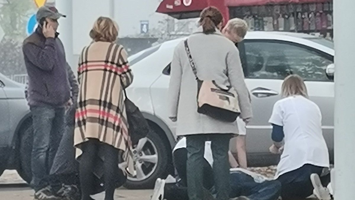 Akcja reanimacyjna mężczyzny, który zasłabł na ul. Narutowicza