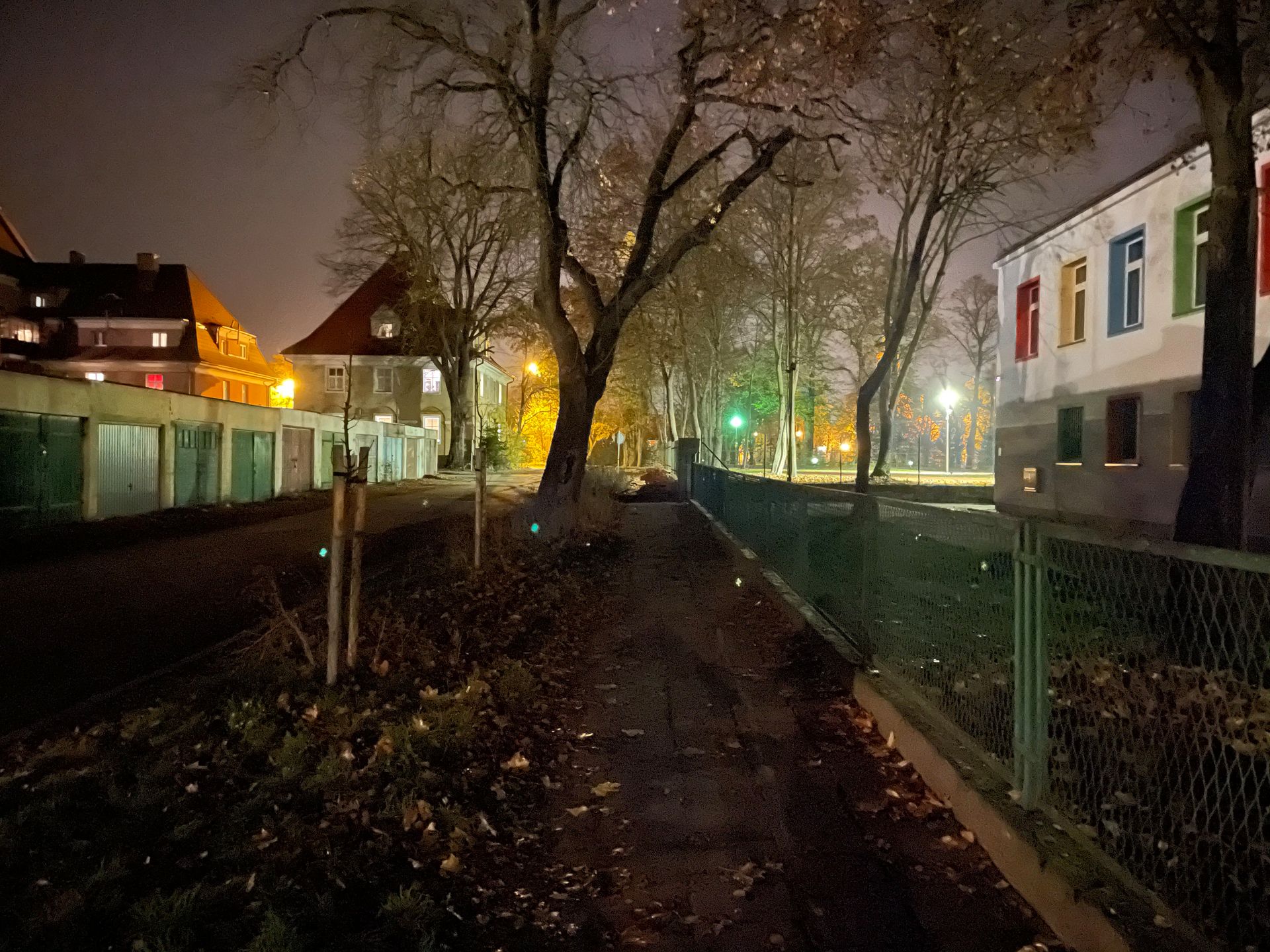 Dobry iPhone w "dobrej" cenie. iPhone 12: test 39