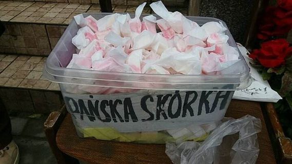 "Smak dzieciństwa w Warszawie". Skąd się wzięła pańska skórka?