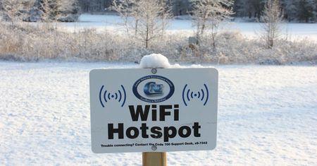 Internet 4G to wielka ściema? Tak nabierają Polaków operatorzy