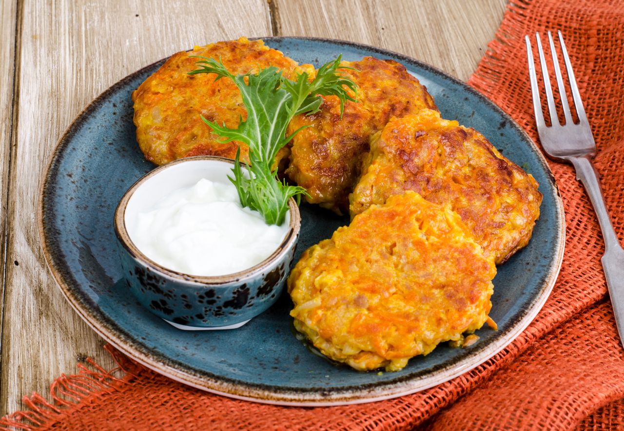 Placki z marchewki z dodatkiem śmietany