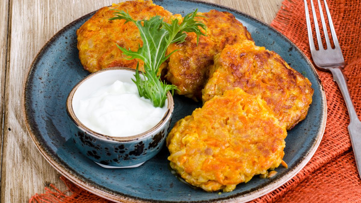 Placki z marchewki z dodatkiem śmietany