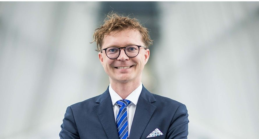 Nowy wydawca serwisu "22.30" w TVP Info