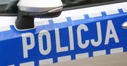 Policjant na służbie wiózł nastolatki i wjechał w drzewo. Ruszył proces