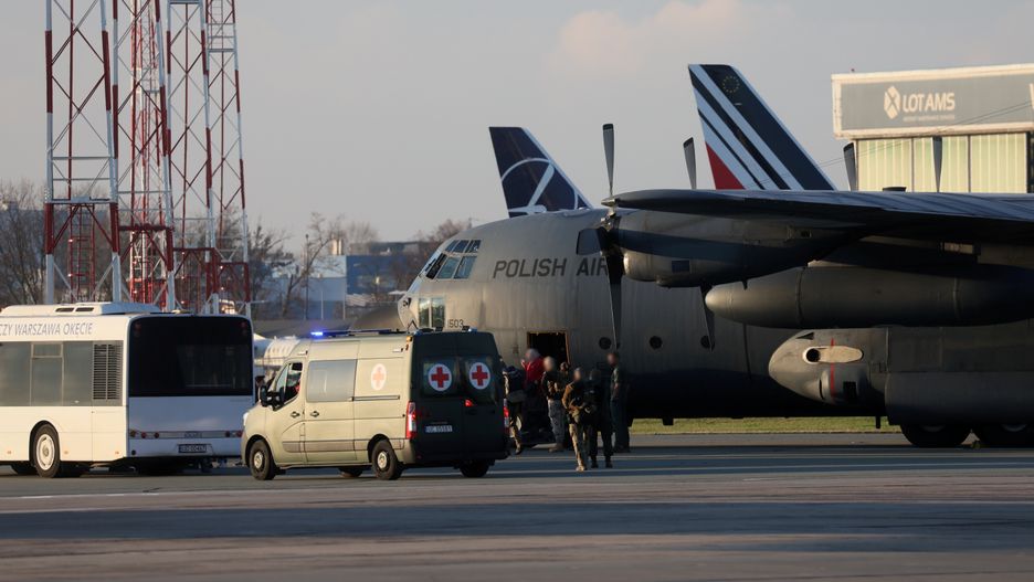 Polskie wojsko sprowadzi uwolnioną lekarkę. Nowe doniesienia