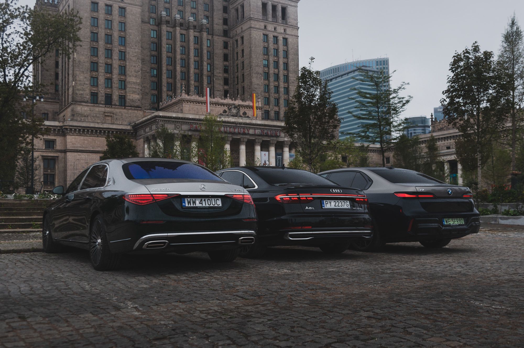 Audi A8 kontra BMW i7 kontra Mercedes-Maybach klasy S