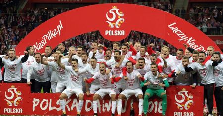 Polska jedzie na mundial, a Orange ma dla klientów super prezent