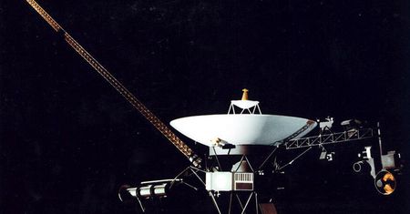 Sonda Voyager 1 "wariuje". Wysyła niezrozumiałe dane