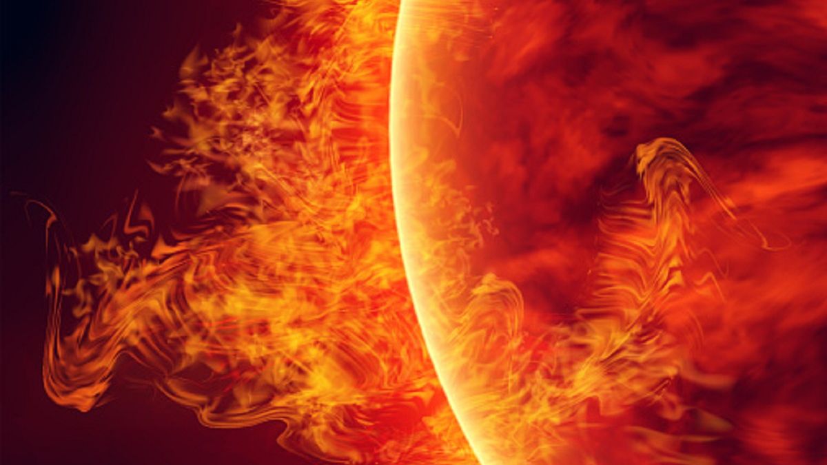 Burza słoneczna będzie odczuwalna już 2 maja.