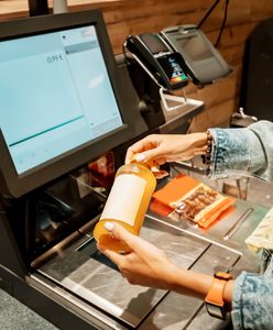 Belgowie z podatkiem od kas samoobsługowych. Bo kasjerzy tracą pracę