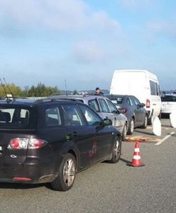 Karambol na S7 w Białobrzegach. Zderzenie 8 samochodów