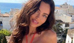 Edyta Zając bez makijażu, filtrów i kompleksów. Pozuje w bikini na rajskich wakacjach