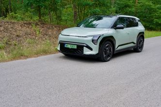 Jeździłem Kią EV3. Pokazała, że jest "elektrykiem" nie tylko do miasta