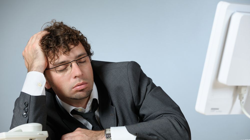 Jak przeżyć dzień w pracy bez uczucia senności?