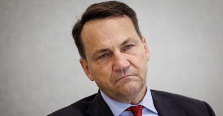 Sikorski ostro. "Potraktujcie ich nie gorzej niż żołnierzy Wehrmachtu"