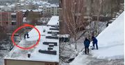 Tak odśnieżali dach w Gliwicach. Nagranie hitem sieci