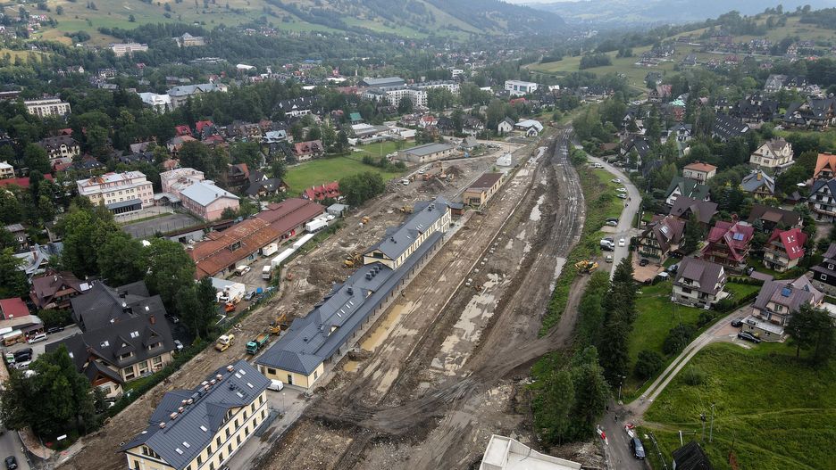 Budowa centrum komunikacyjnego przy stacji PKP w lipcu 2022 roku
