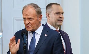 Jedno słowo. Tak Tusk komentuje wizytą Nawrockiego w USA
