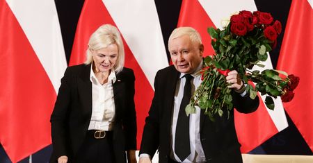 Prezes robi świąteczną przerwę. Wróci dopiero w przyszłym roku. W tle tajemnicze "badania"