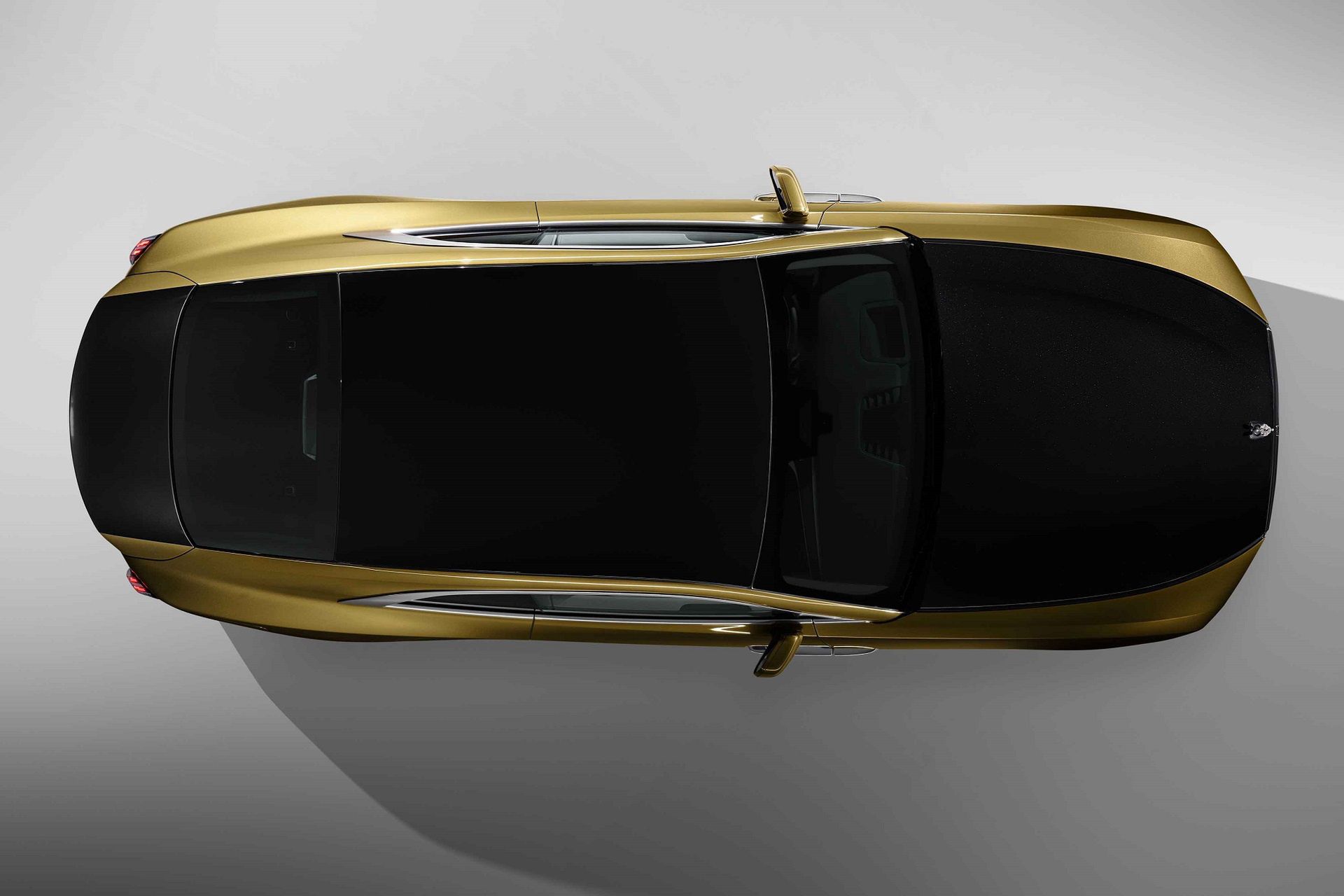 Rolls-Royce Spectre (2023)