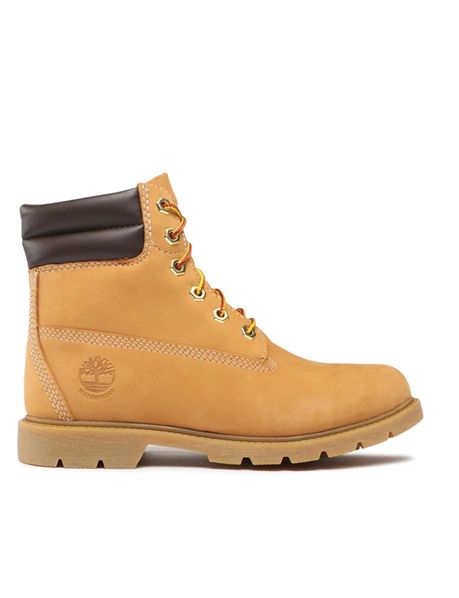 Trapery z nubuku dostępne są w sieci Eobuwie