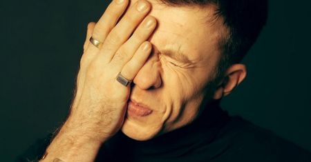 Alan Andersz apeluje: "Artyści i artystki powinni zabierać głos. Dość siedzenia w bezpiecznych kryjówkach"