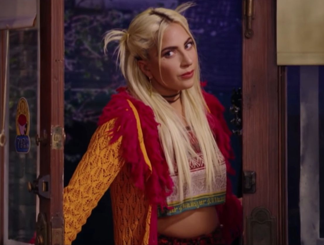 Lisa Kudrow i Lady Gaga podczas "Friends: The Reunion"