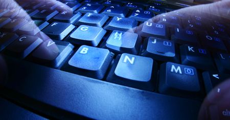 Wyciek danych z popularnego menedżera haseł. Narażono 29 tysięcy firm