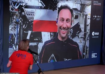 Polak kończy misję na ISS. Przed nim ostatni dzień na orbicie