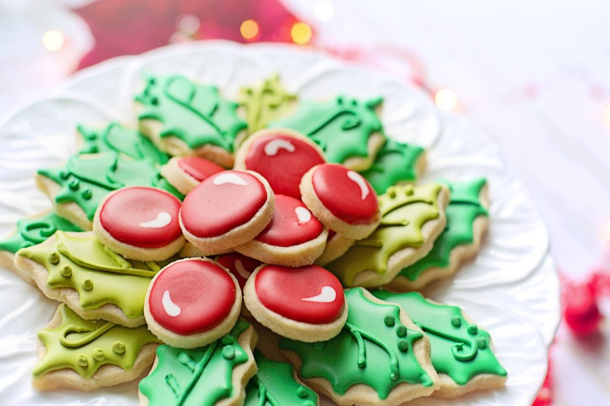 See how to make icing for decorating