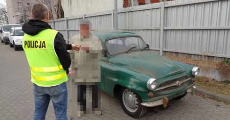 63-letnią škodę zapakowali na lawetę. Nikt nie myślał, że to kradzież