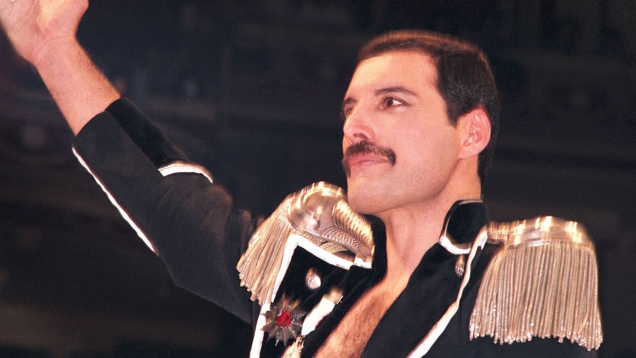 To były ostatnie słowa Freddiego Mercury'ego. Po latach wygadał się jego partner