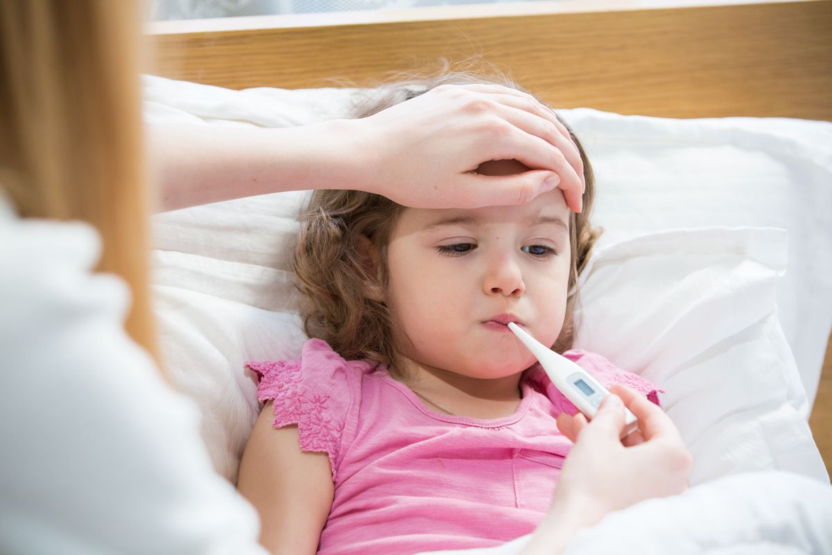 odporność mikrobiom grypa gorączka chore dziecko