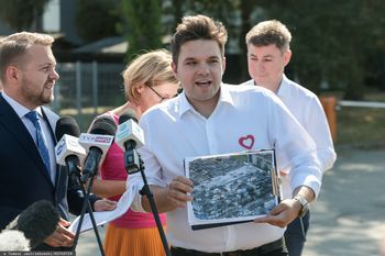 Lekarz-milioner rezygnuje. Nie jest już radnym