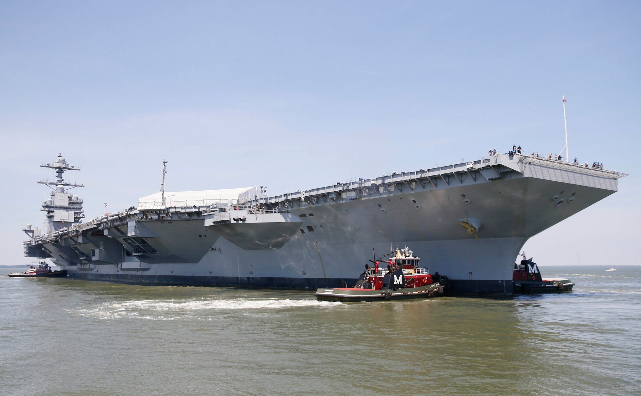USS „Gerald R. Ford”: najdroższy okręt wojenny świata. Era pływających fabryk dronów bojowych 1