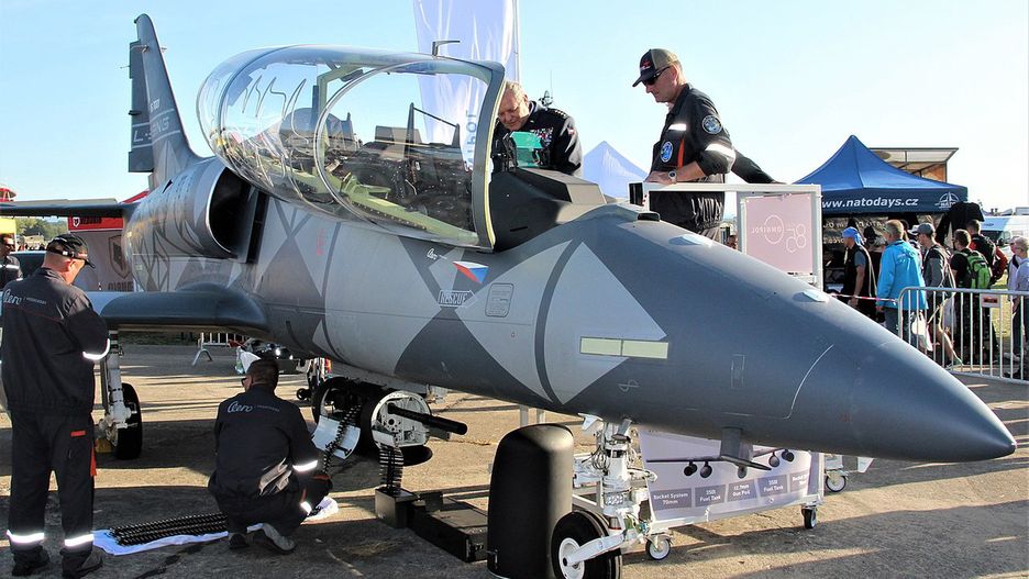 Czeski samolot wojskowy L-39NG