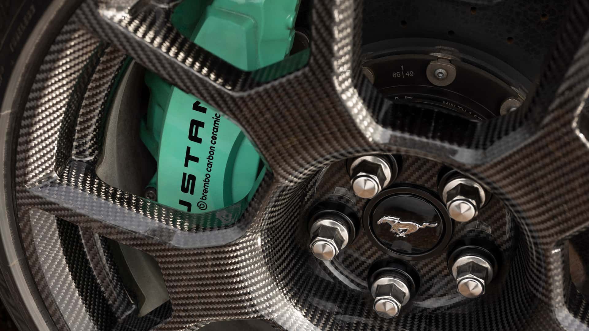 Ford Mustang Dark Horse SC