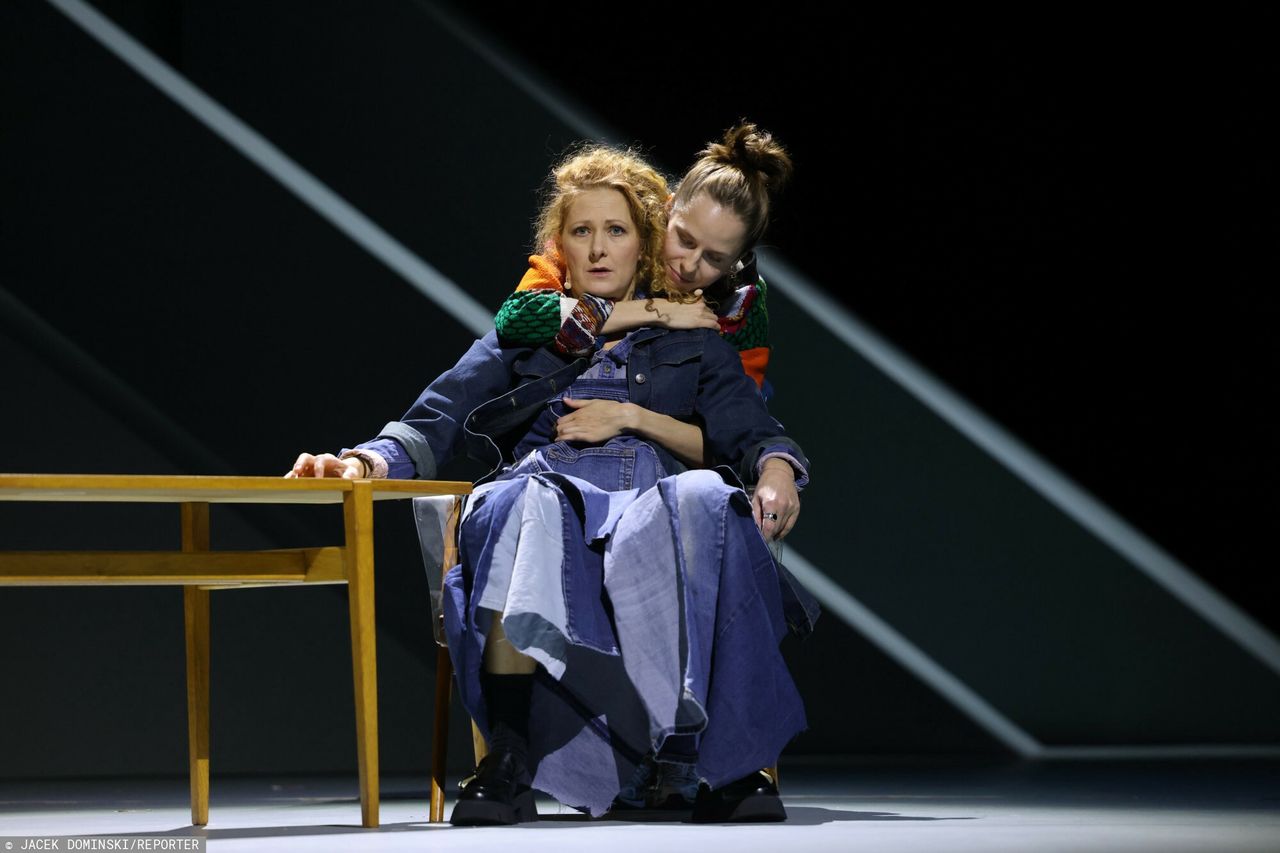 "Bowie w Warszawie". Masłowska o inności i narodowych kompleksach