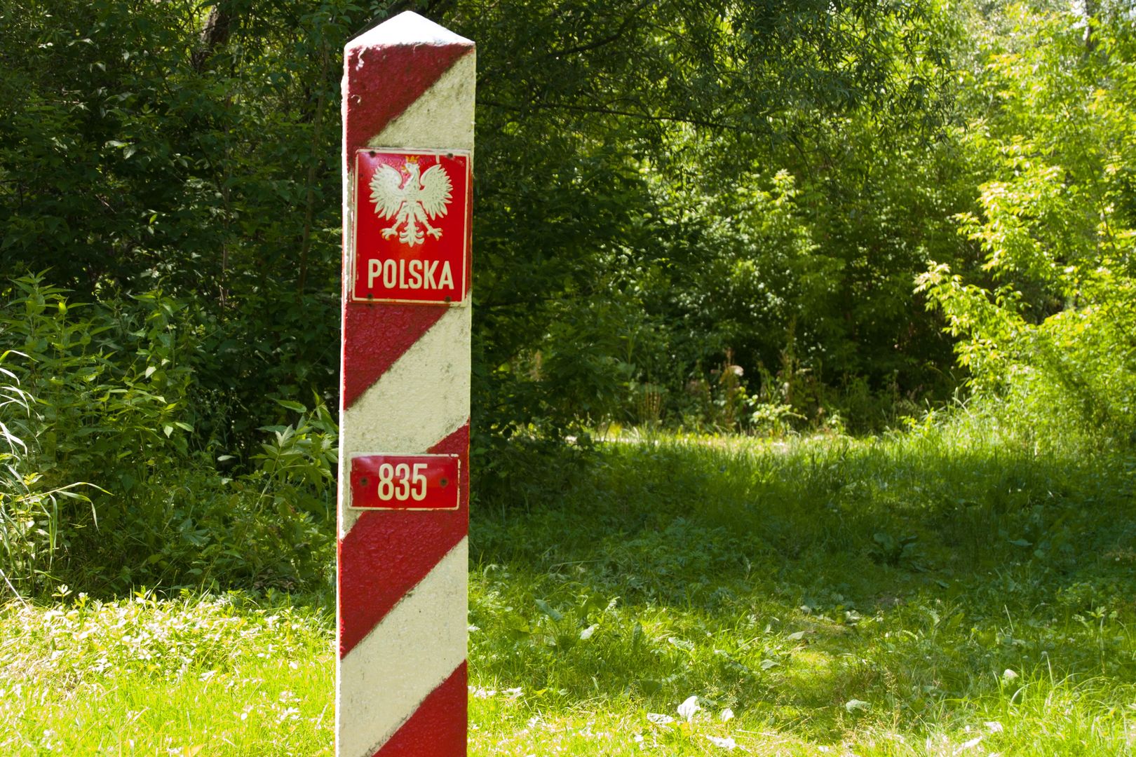 słup graniczny/ ilustracja
