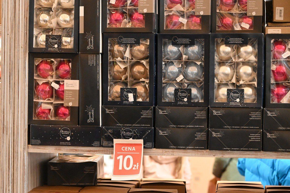 Jakie są ceny bombek w fabryce w Złotoryi