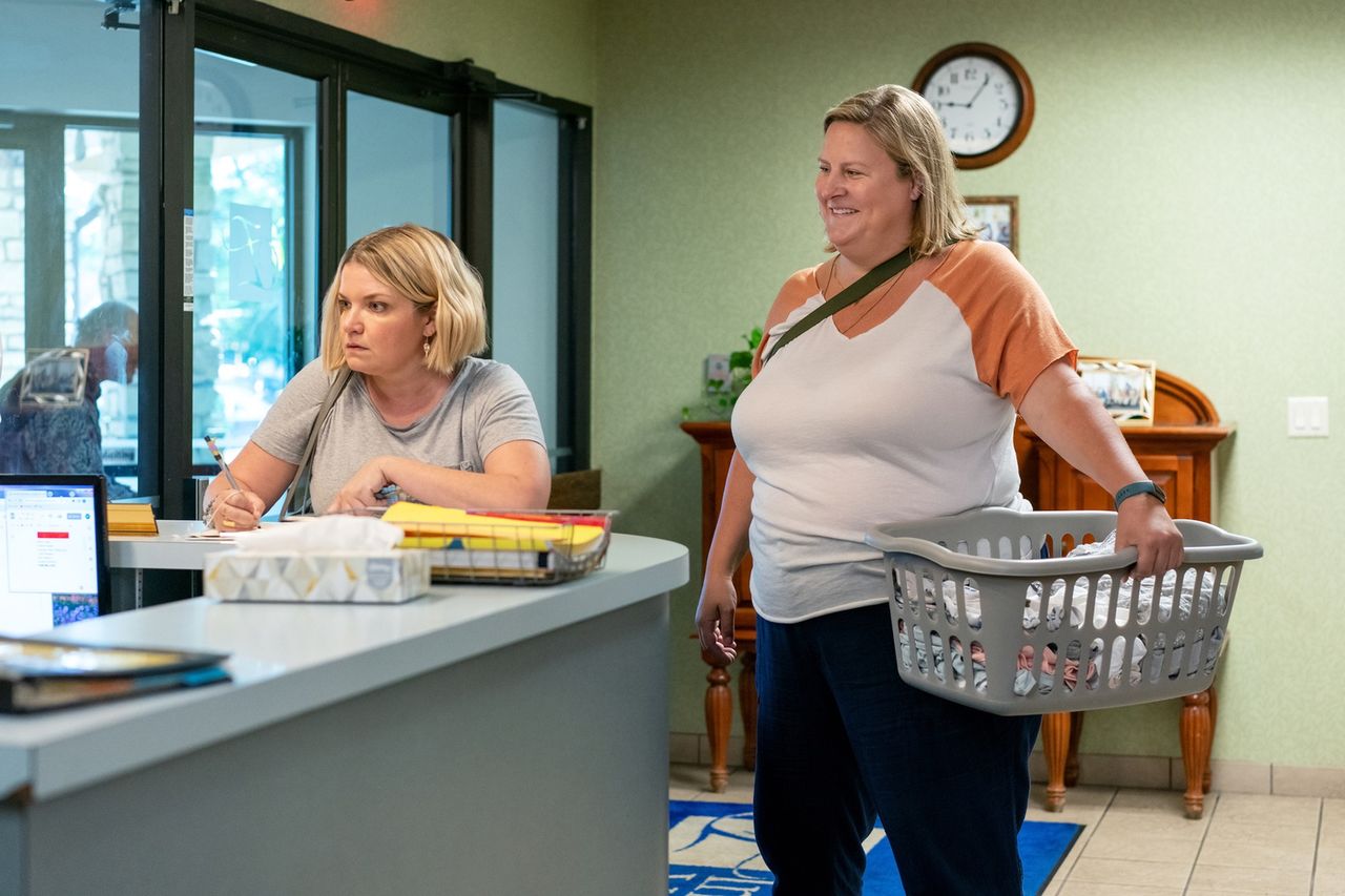 Mary Catherine Garrison i Bridget Everett