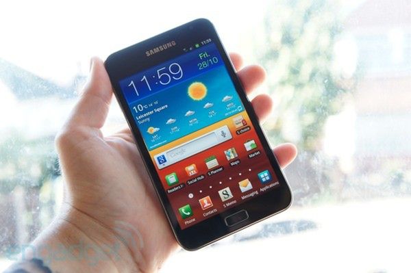 Samsung Galaxy Note (fot. engadget)