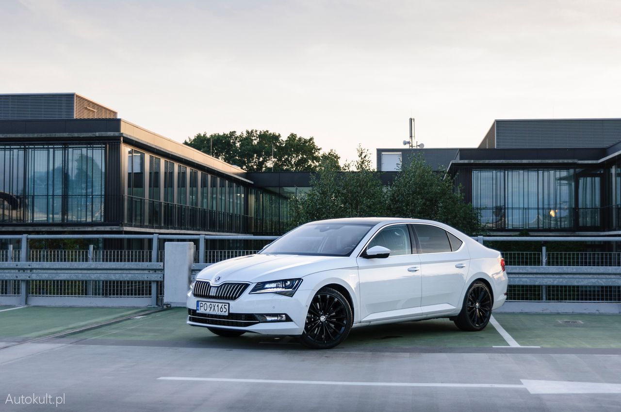 Škoda Suberb L&K o mocy 280 KM - czy najdroższy model czeskiej marki jest też najlepszy?