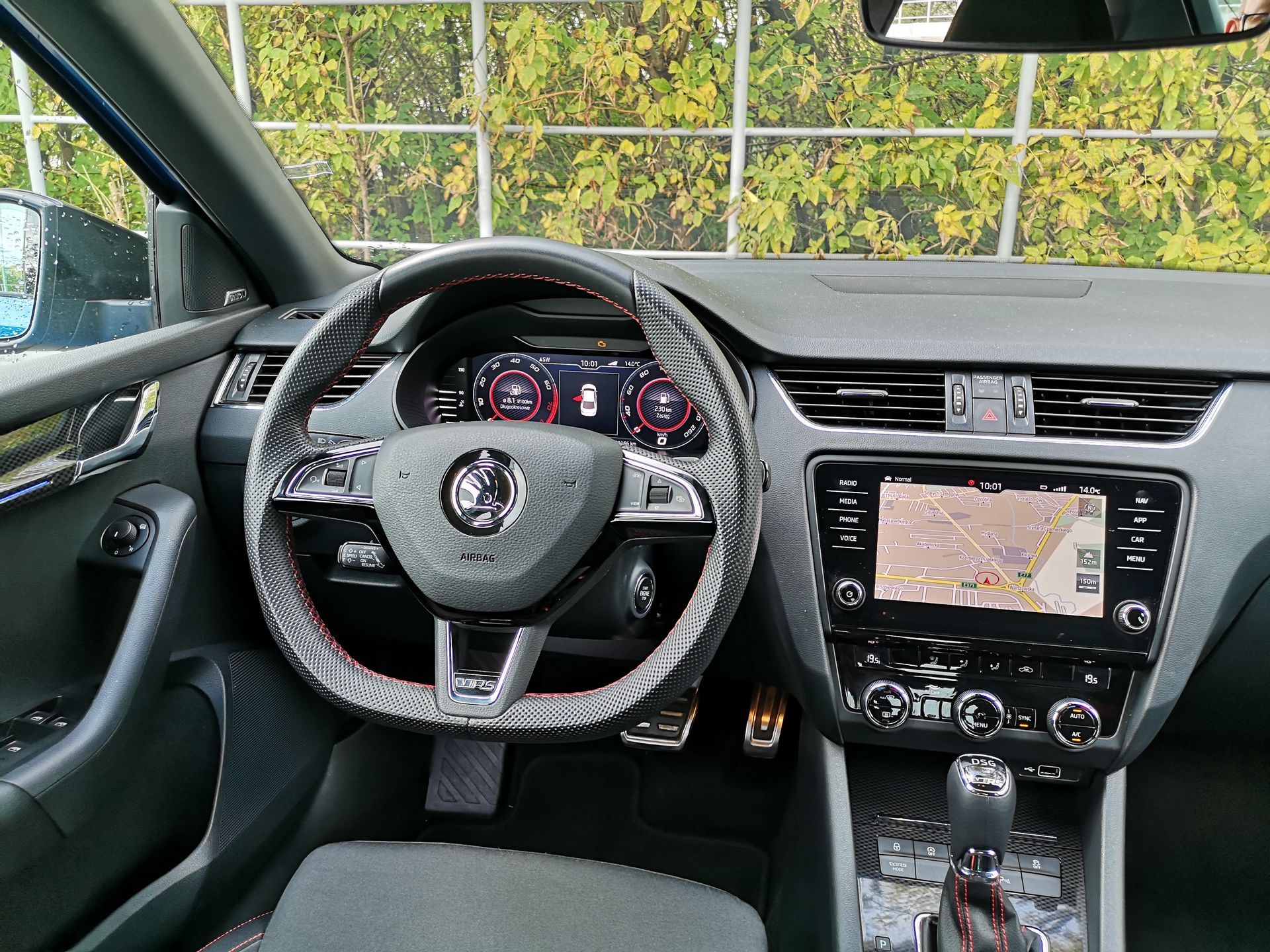 Skoda Octavia RS: audio Canton, zmienne tryby jazdy i system Amundsen 5