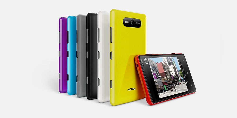 Nokia Lumia 820 - dane techniczne