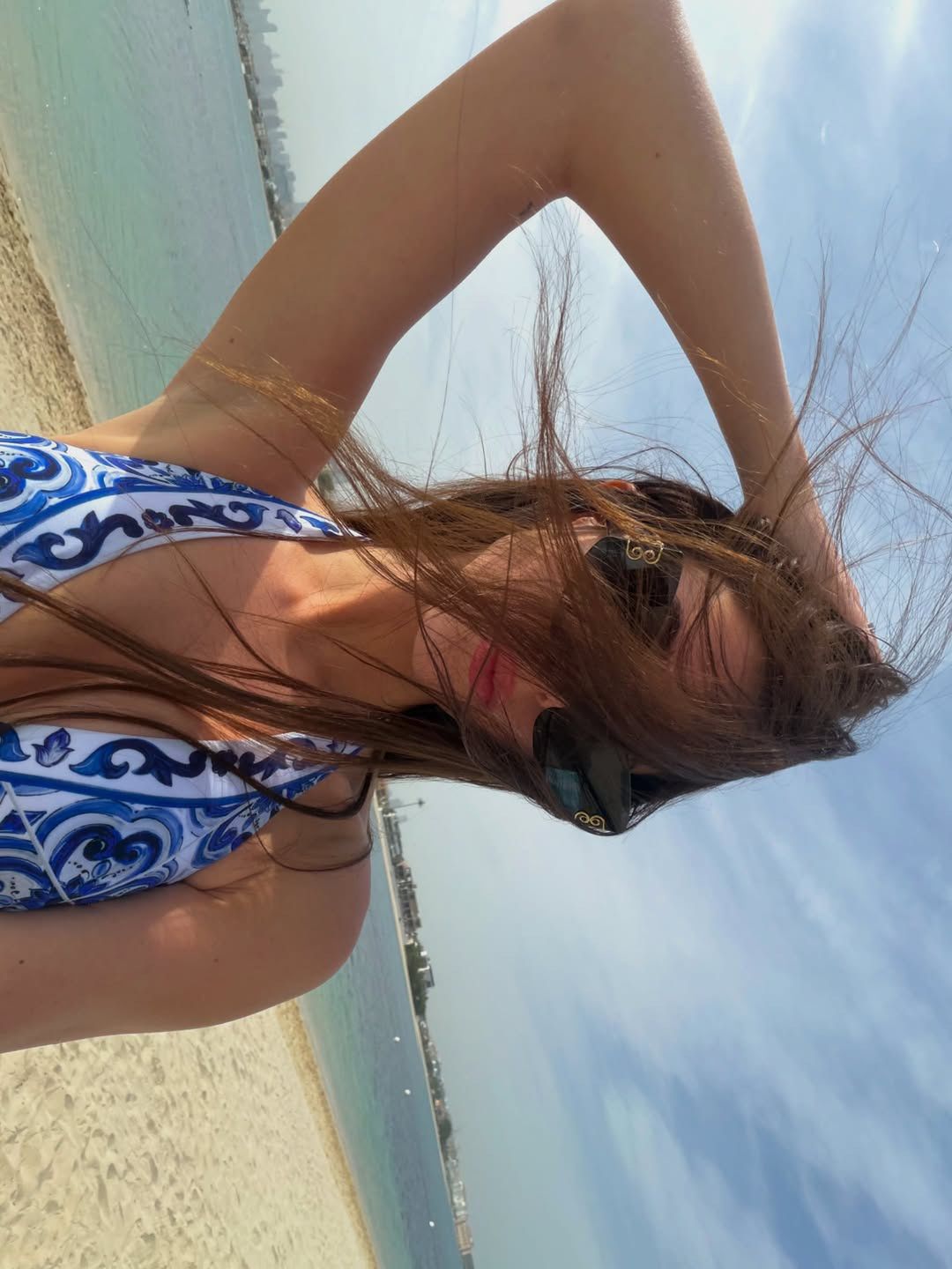 Roxie Węgiel w bikini