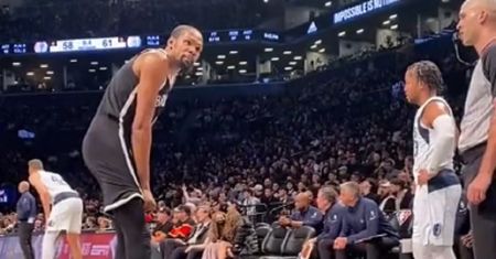 Gwieździe NBA puściły nerwy. Taką wiązankę puścił fanowi podczas meczu