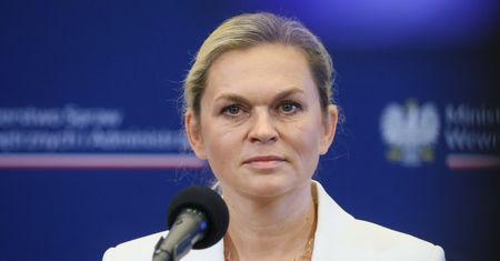 Nowacka: będzie nowy podręcznik