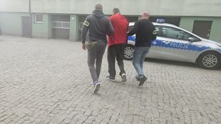 Pościg ulicami Ostrowca Świętokrzyskiego. 40-latek miał dożywotni zakaz i ponad pół promila