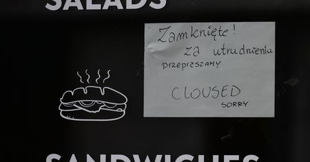 Pełzający lockdown kosztuje gospodarkę Polski ponad 420 mln złotych dziennie
